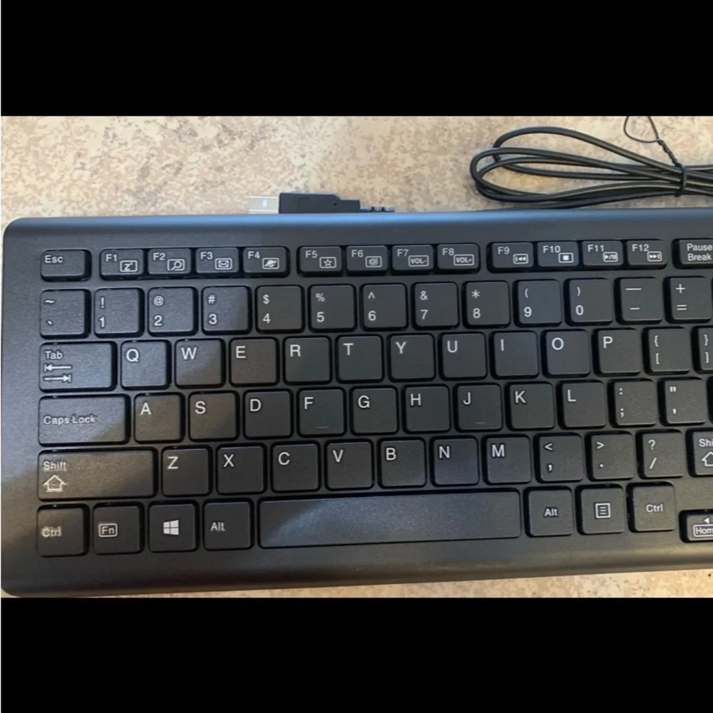 New! ACER Wired Computer Keyboard Model: KBAY211.